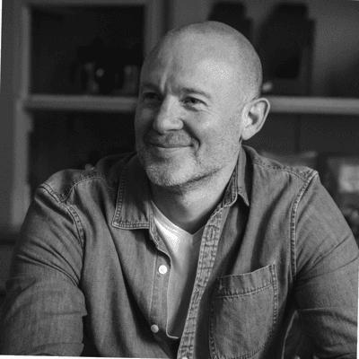 Darren Ruddell | Senior Creative I Copywriter I Comedy writer I Author ...