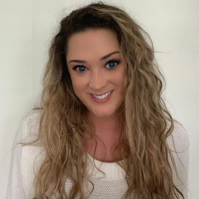 Michelle Con | Creative Copywriter | YunoJuno